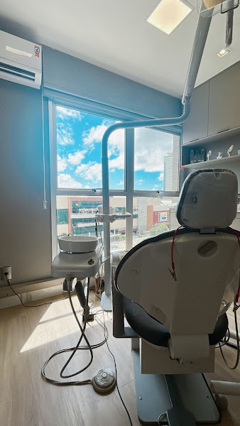 Foto 2 de Dra Camila Andrade I Dentista em Salvador