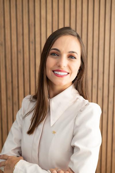 Foto 2 de Dra. Camila Castro - Reabilitação oral e estética dental