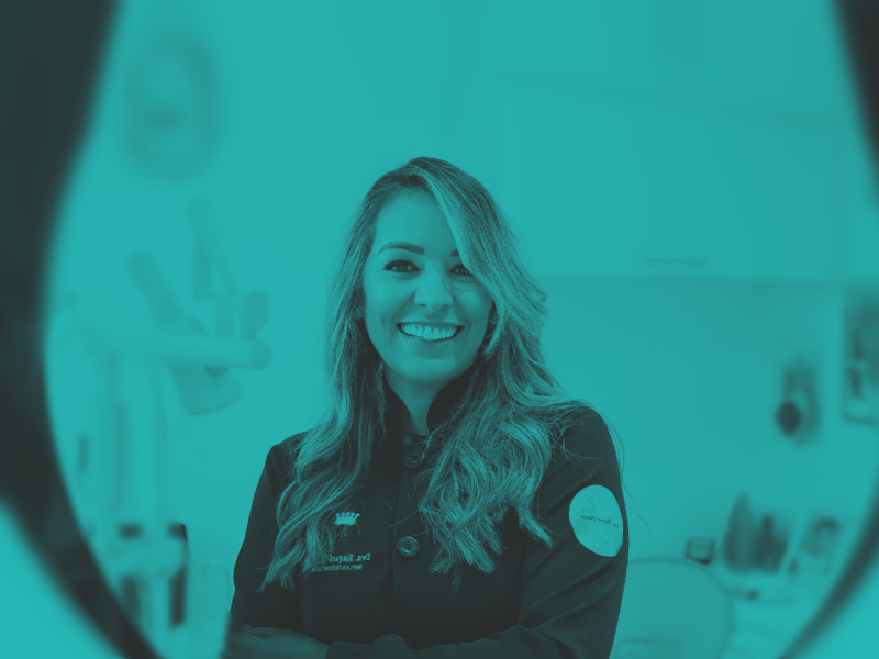 Foto 10 de Dra. Camila Castro - Reabilitação oral e estética dental