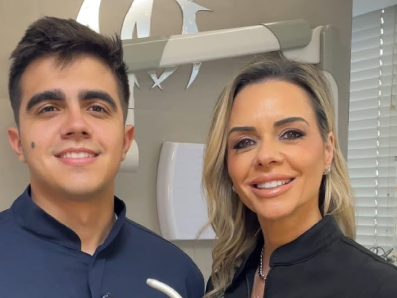 Foto 11 de Dra. Camila Castro - Reabilitação oral e estética dental