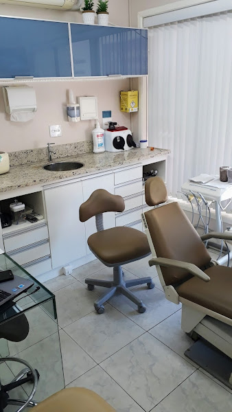 Foto 3 de Dra. Camila Colombo e Dr. Breno Leite Odontologia