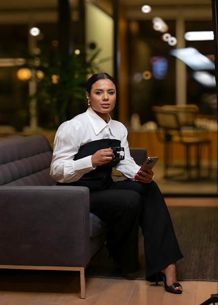 Foto 2 de Dra. Camila Falcao - Harmonização Facial