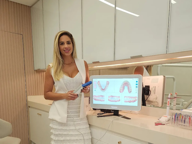 Foto 7 de Dra. Camila Ferraz | Ortodontia, Odontopediatria e Estética