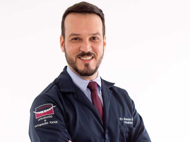 Foto 7 de Dra. Camila Moraes Dias, Dentista