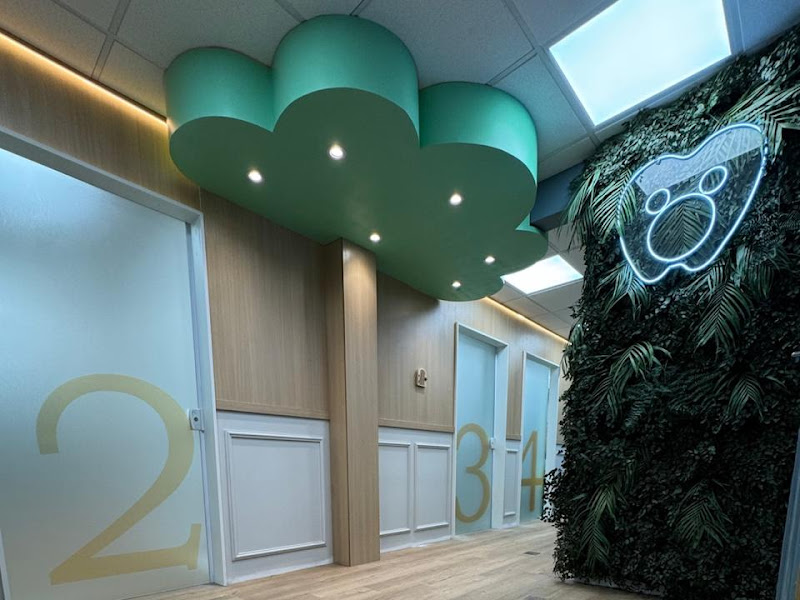 Foto 7 de Dra. Camila Moraes | Harmonização Facial Sorocaba