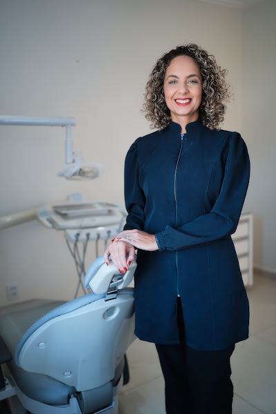 Foto 2 de Dra Camila Pereira de Abreu Souza / Dentista