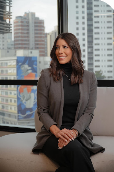 Foto 2 de Dra Camila Pimenta | Dentista em São Paulo