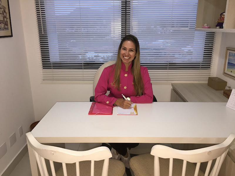 Foto 7 de DRA CAMILA VILA FLOR | ESTÉTICA OROFACIAL | IMPLANTES DENTÁRIOS