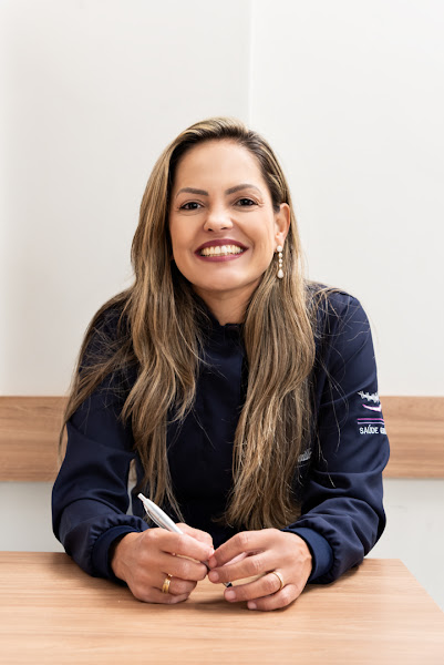 Foto 2 de Dra.Camille David - Ortodontista-Aparelho Ortodôntico em Vila Velha - Invisalign Doctor em Vila Velha