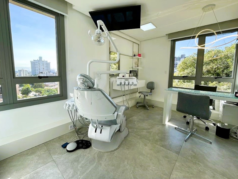 Foto 10 de Dra Carina Cigolini - Cirurgiã-dentista