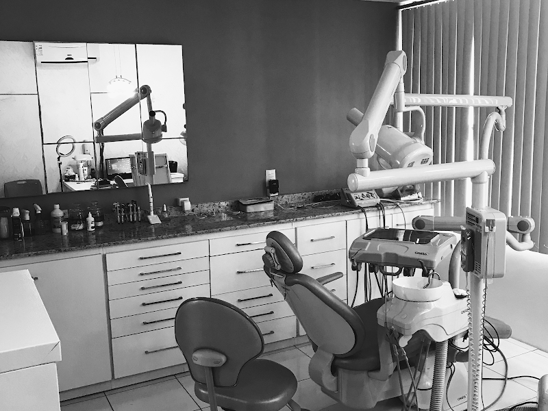 Foto 5 de Dra. Carina Machado - Dentista Ortodontista em Pelotas-RS