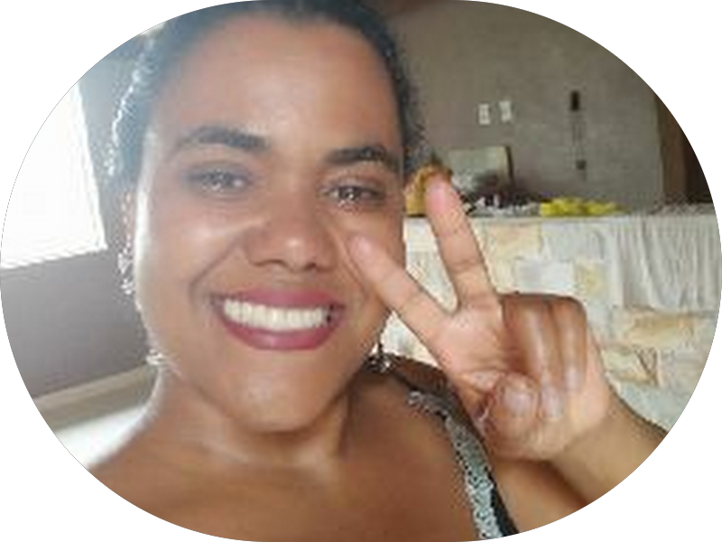 Foto 2 de Dra. Carla Pereira - Cirurgiã Dentista/ implantodontista e Prótese Dentária