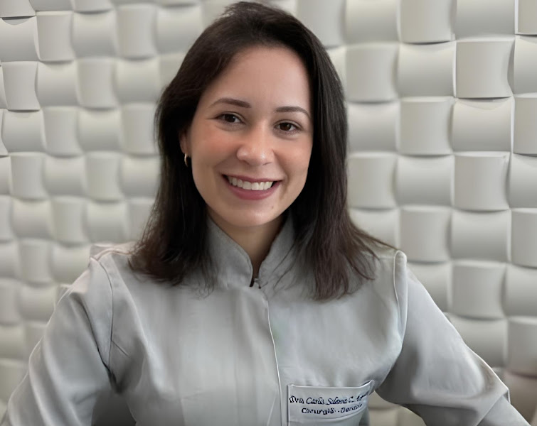 Foto 2 de Dra. Carla Saleme – Ortodontia, Invisalign e Clareamento