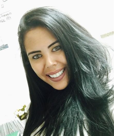 Foto de Dra. Carla Santana, Dentista