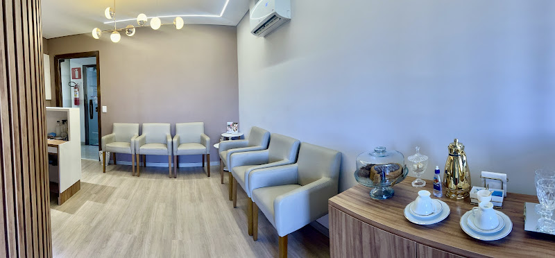 Foto 2 de Dra. Carmen Zimmer Odontologia e Estética Avançada