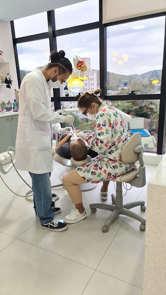 Foto 4 de Dra Carol Souza - Clínica Odontológica