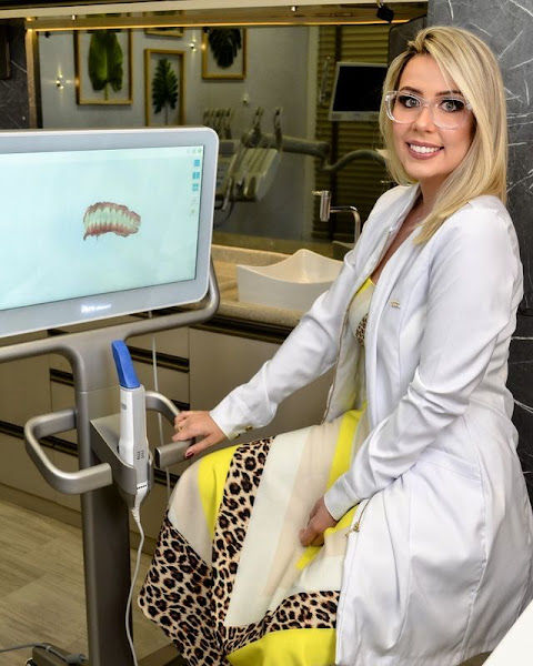 Foto 3 de Dra. Carolina Biral