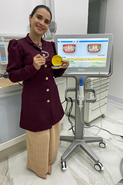 Foto 3 de Dra Carolina Cafasso Ortodontia Especializada - Invisalign em Bragança