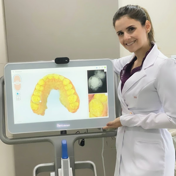 Foto 3 de Dra Carolina Dornelas