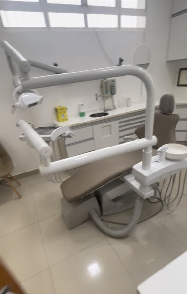 Foto 3 de Dra Carolina Ferreira de Almeida