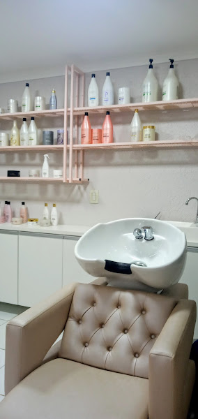 Foto 2 de Dra. Carolina G. Mota - Estética & Beleza