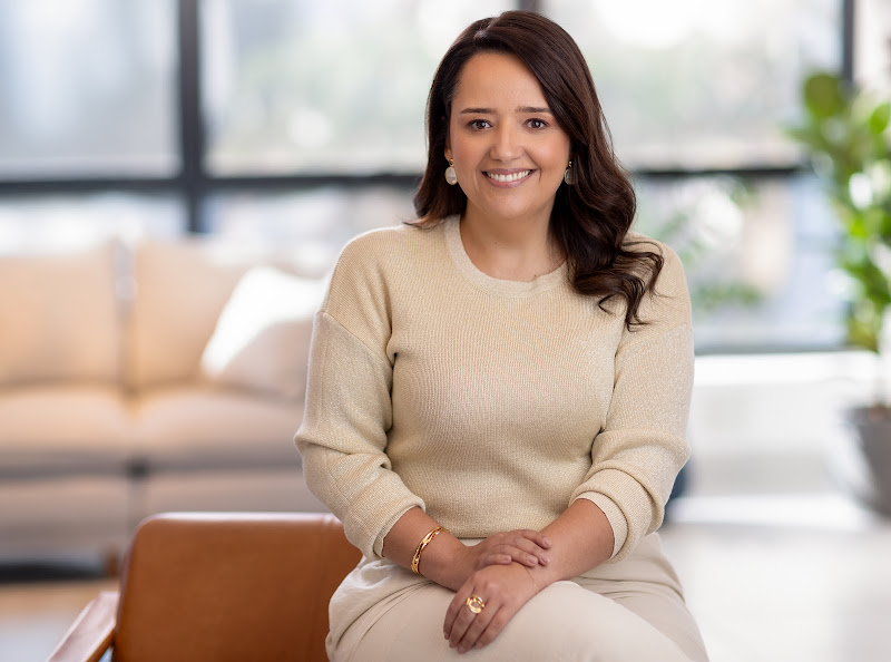 Foto 2 de Dra. Carolina Hespanhol - Odontologia Especializada