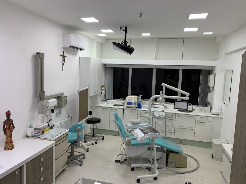 Foto 3 de Dra. Carolina Lamha - Cirurgiã Dentista - Botafogo