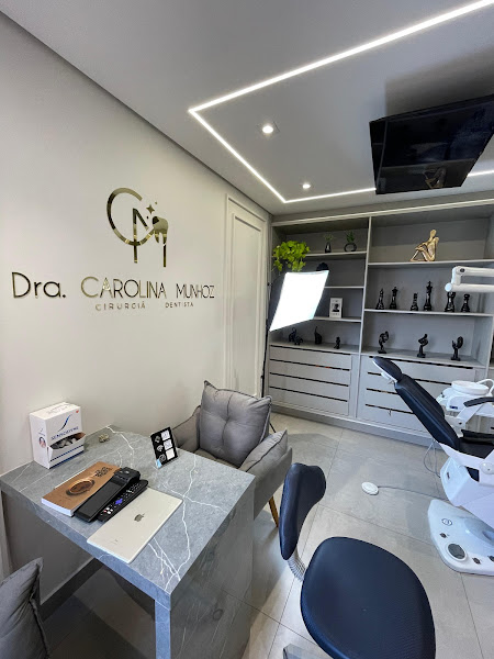 Foto 2 de Dra. Carolina Munhoz