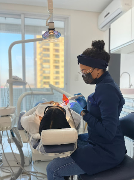 Foto 3 de Dra Carolina Teixeira | Dentista Zona Norte