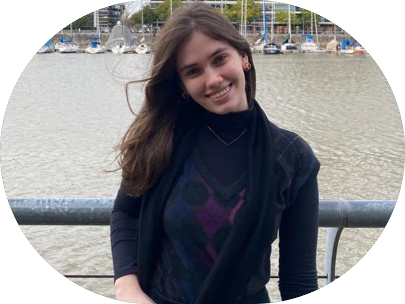 Foto 4 de Dra. Caroline Aragão