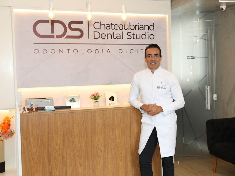 Foto 8 de Dra Caroline Guedes - Dentista Tatuapé | Ortodontia | Facetas Dentais | Endodontia