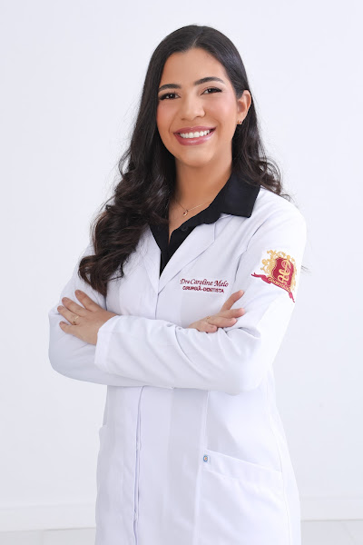 Foto 2 de Dra. Caroline Melo - dentista em Itajaí