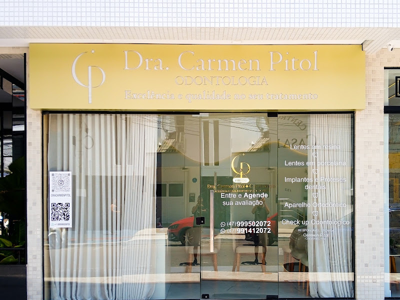 Foto 7 de Dra. Caroline Morgental - Dentista em Balneário Camboriú | Ortodontista | Invisalign