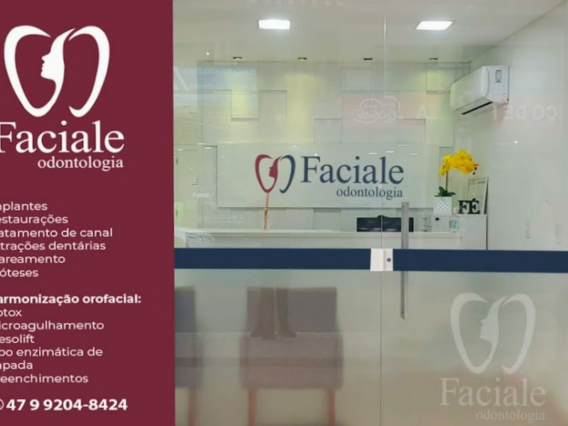 Foto 8 de Dra. Caroline Morgental - Dentista em Balneário Camboriú | Ortodontista | Invisalign