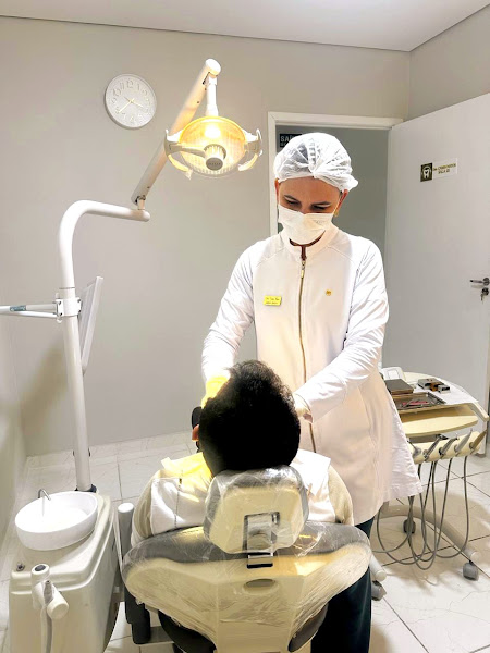 Foto 3 de Dra Cássia Matos - Odontologia