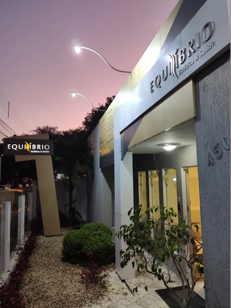 Foto 2 de Dra Cássia Reuwsaat