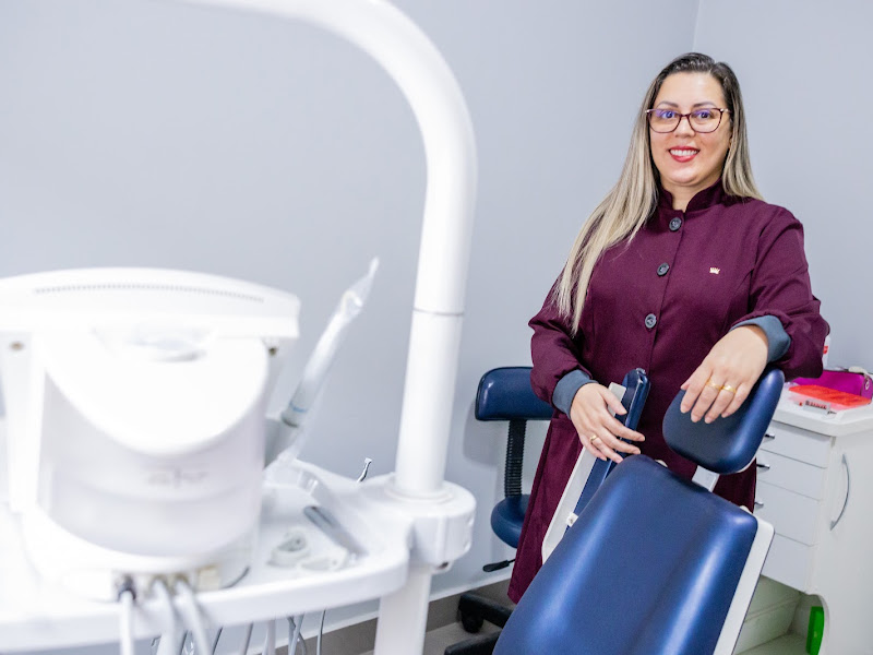 Foto 3 de Dra. Cecília Sousa - Cirurgiã Dentista