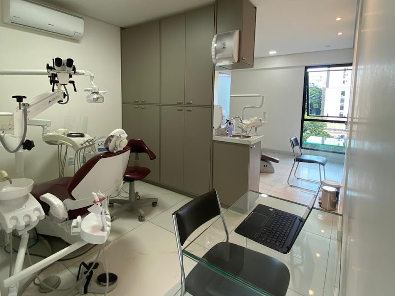 Foto 8 de Dra. Christianne Vasconcellos | Ortodontia