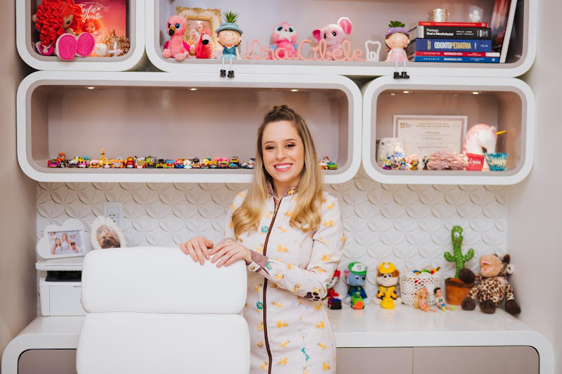 Foto 2 de Dra. Cibelly Cervejeira - Odontopediatra