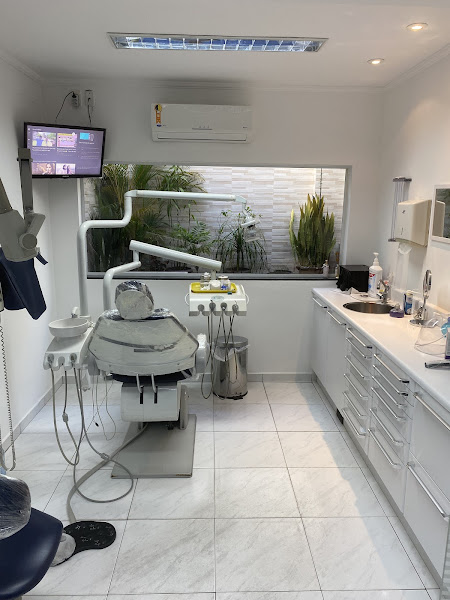 Foto 2 de Dra Cintia e Dr Ricardo Takano - odontologia integrada em Interlagos