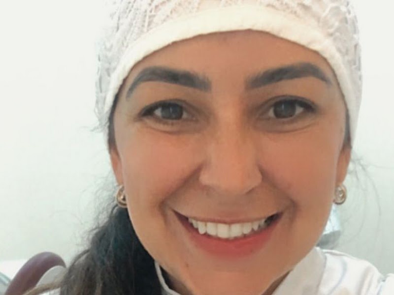 Foto 3 de Dra. Cintia M Cardoso | Dentista em Sarandi - Especialista em Implantes, Aparelhos e Clareamento