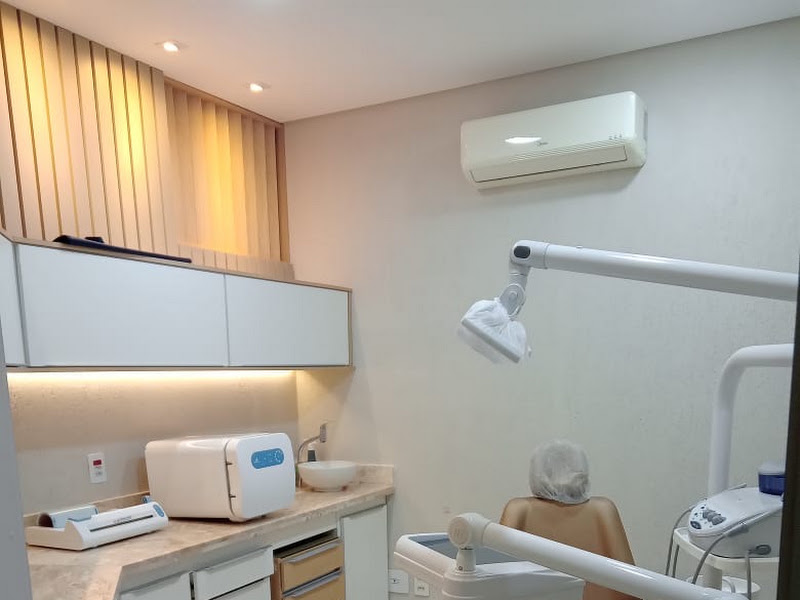 Foto 3 de Dra. Clara Chamas - Dentista