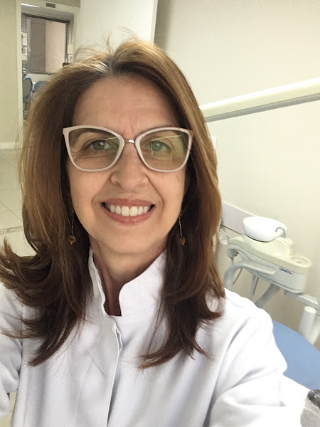 Foto 2 de Dra Cláudia Alabarce Araújo