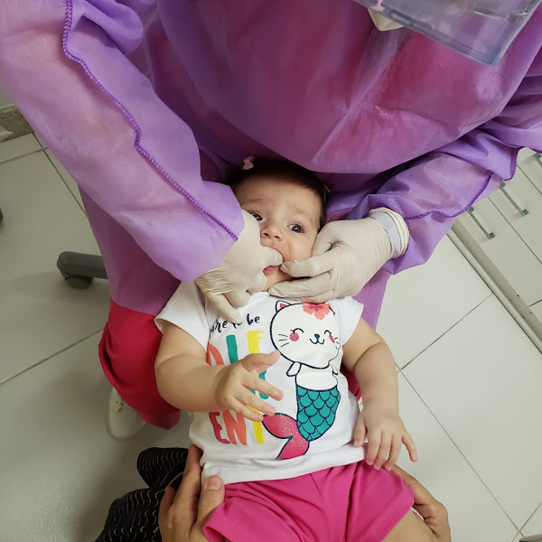 Foto 2 de Dra. Claudia Cabral - Dentista de Criança
