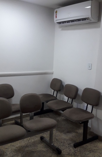 Foto 3 de Dra. Cláudia Mercês de Mendonça, Dentista