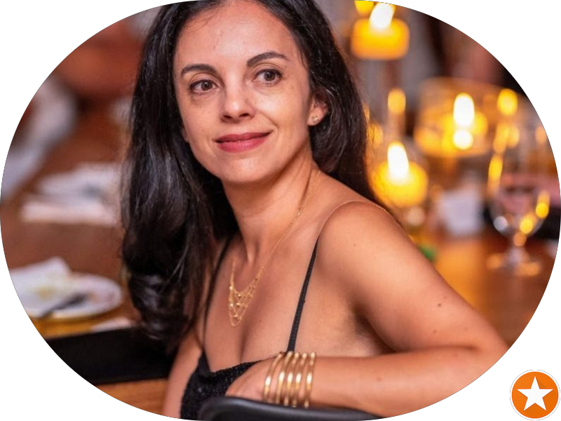 Foto 4 de Dra. Claudia Ramos Moschetta - Especialista em Ortodontia - Dentista em Chapecó