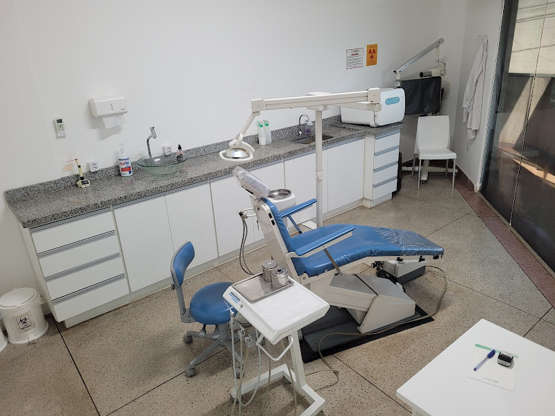 Foto 3 de Dra. Cláudia Silvanio de Magalhães R.