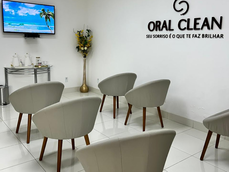 Foto 2 de Dra. Cleani Verçosa - Harmonização Orofacial