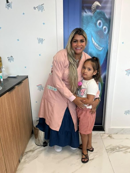 Foto 2 de Dra. Cris Carmo Odontopediatra - Dentista infantil (Ed Helbor São Vicente)