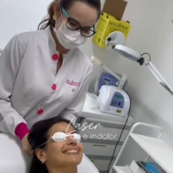 Foto 2 de Dra. Cris Costa | Estética Avançada